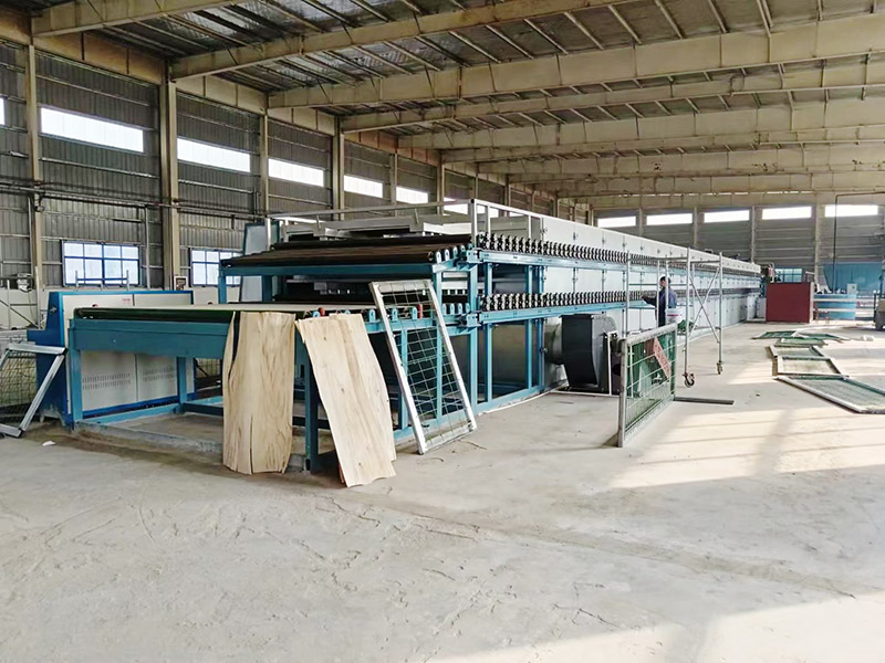 ເຄື່ອງອົບແຫ້ງ Veneer.jpg ເຄື່ອງອົບແຫ້ງ Veneer.jpg