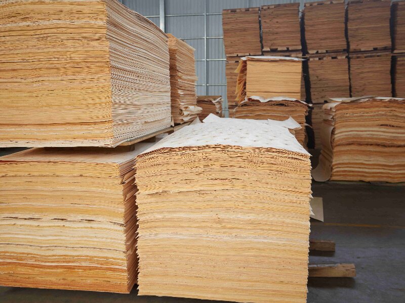 लकड़ी का लिबास