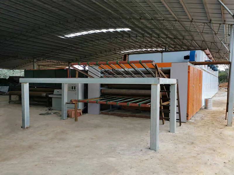 آلة تجفيف قشرة الوجه من الخشب الرقائقي Plywood Face Veneer Drying Machine